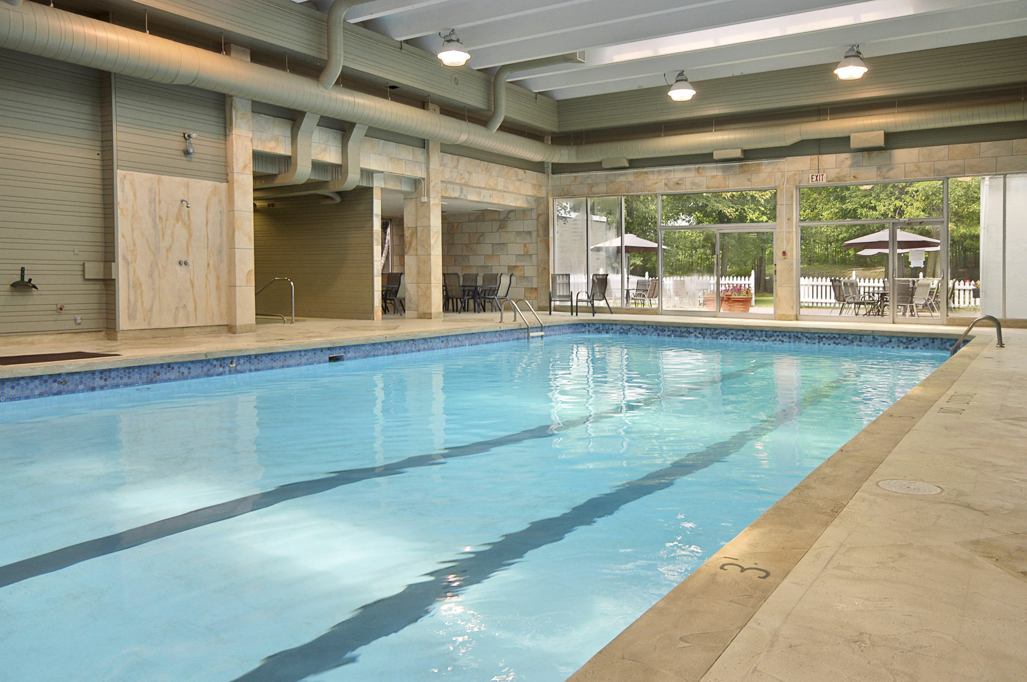 Ramada By Wyndham Cornwall Exterior photo